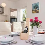 Stunning In Holiday home *