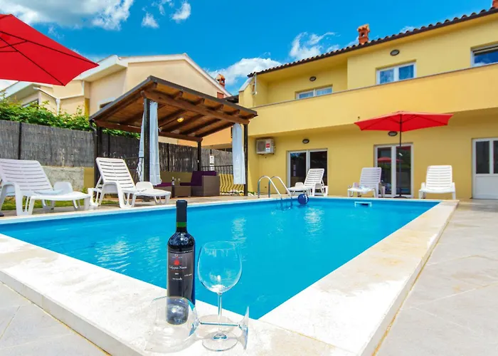 4 Bedroom Amazing In * Pula